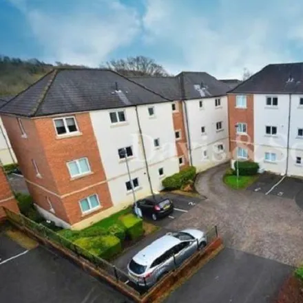 Rent this 2 bed apartment on Llyn House in Golden Mile View, Newport