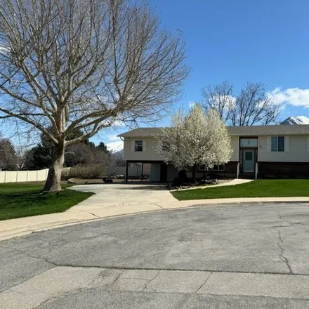 Buy this 5 bed house on 601 South 70 West in Salem, Utah County