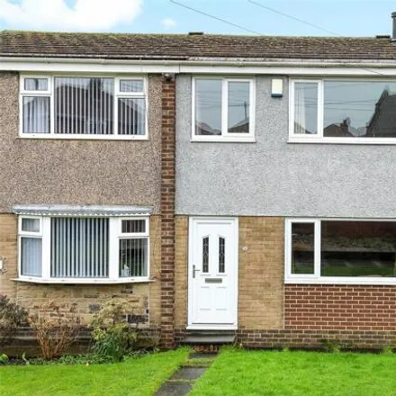 Buy this 3 bed townhouse on 4 Wilson Court in Newton Hill, WF1 3DU