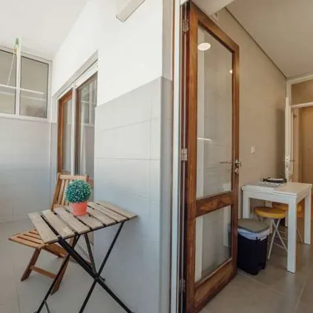 Rent this 2 bed apartment on Rua Adolfo Casais Monteiro in 4050-013 Porto, Portugal
