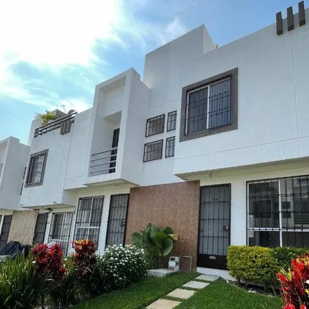 Buy this 3 bed house on Calle Los Olivos in Residencial Los Olivos, 62766 Tezoyuca