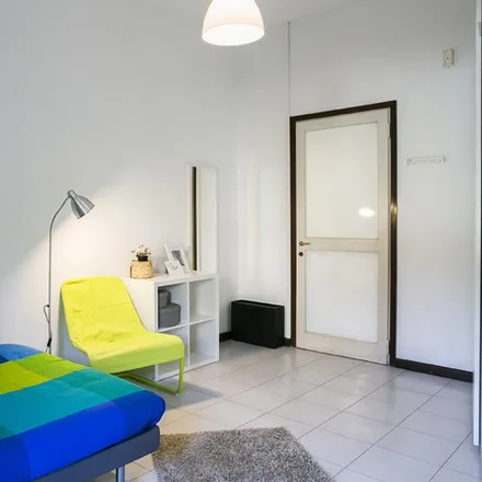 Rent this 6 bed room on Via Carlo Vittadini in 7, 20136 Milan MI