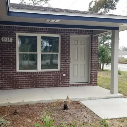 Buy this 4 bed house on 3721 20th Street in Panama City, FL 32405