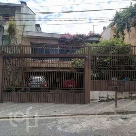 Buy this 4 bed house on Rua Presidente Vargas in Canhema, Diadema - SP