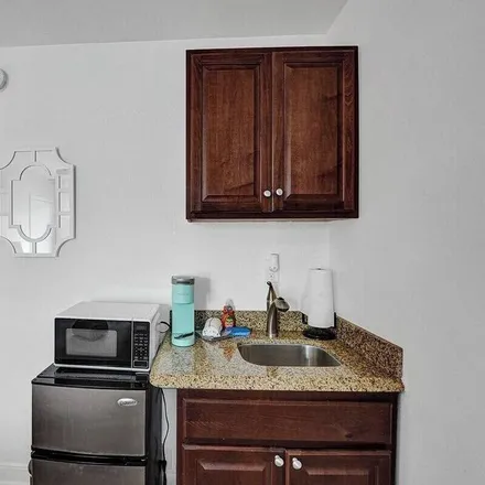 Image 5 - Hollywood, FL - Apartment for rent