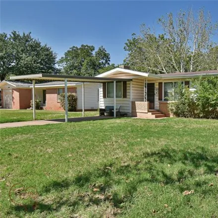 Buy this 3 bed house on 3664 North 9th Street in Abilene, TX 79603