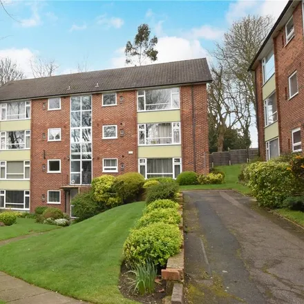 Rent this 2 bed apartment on Lubbock Road in London, BR7 5JG