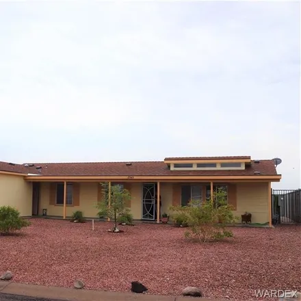 Buy this 3 bed house on 2542 Vicki Avenue in Mohave County, AZ 86426