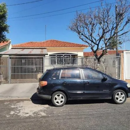 Image 2 - Avenida Paschoal Acorinta, Jardim das Estações, Araraquara - SP, 14810-500, Brazil - House for sale