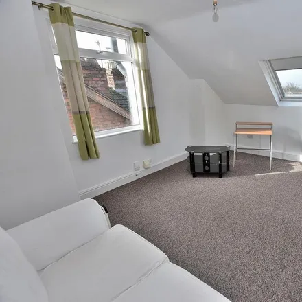 Rent this 1 bed apartment on Lonsdale Road in Goldthorn Hill, WV3 0DY