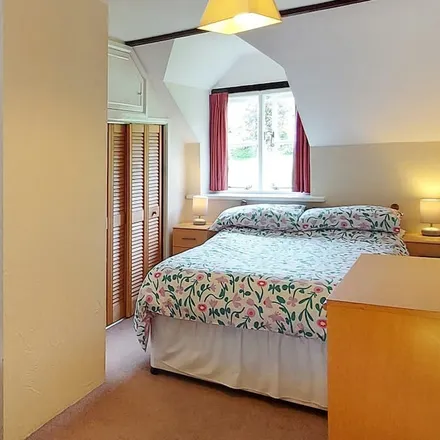 Rent this 2 bed duplex on Milton Abbot in PL16 0HU, United Kingdom