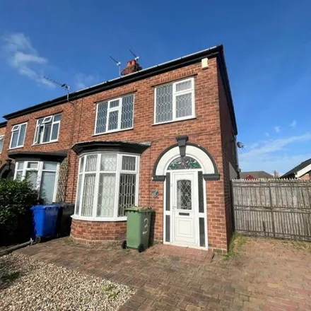 Rent this 3 bed duplex on Daubney Street in Queen Mary Avenue, Old Clee