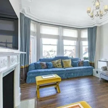 Image 3 - Morpeth Mansions, Francis Street, London, SW1P 1QR, United Kingdom - Apartment for sale