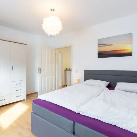 Rent this 3 bed apartment on Nassauer Straße 16 in 60439 Frankfurt, Germany