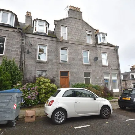 Rent this 2 bed apartment on 13 Richmond Terrace in Aberdeen City, AB25 2RP