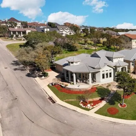 Image 7 - 709 Mission Trail, Village Royal, New Braunfels, TX 78130, USA - House for sale
