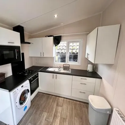Image 3 - 145 Queen's Road, Bristol, BS13 8QE, United Kingdom - House for rent