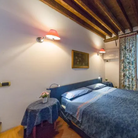 Rent this 1 bed apartment on Bar Ristorante Ombre Rosse in Vico degli Indoratori 20, 16123 Genoa Genoa