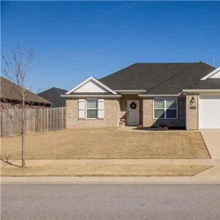 Rent this 4 bed house on 4494 West Havana Avenue in Fayetteville, AR 72704