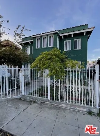 Buy this 6 bed house on 1977 West 23rd Street in Los Angeles, CA 90018