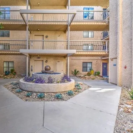 Rent this 2 bed apartment on 5136 North 31st Place in Phoenix, AZ 85016