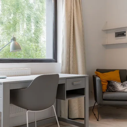 Rent this 1 bed apartment on Dekenstraat 88 in 3000 Leuven, Belgium