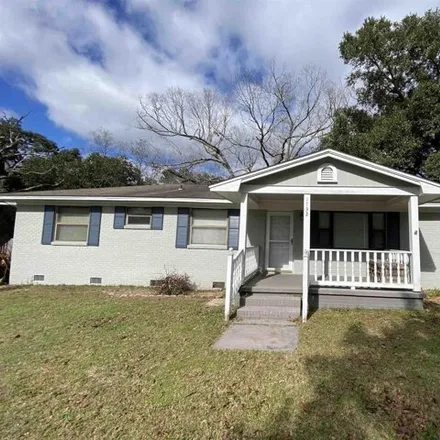 Buy this 3 bed house on 1834 Quiet Oak Lane in Escambia County, FL 32526
