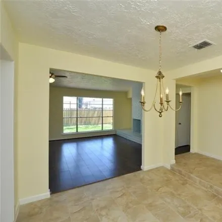 Image 5 - 10037 Overview Drive, Townewest, Fort Bend County, TX 77498, USA - House for rent