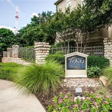 Rent this 1 bed condo on North Pearl Street in Dallas, TX 75201