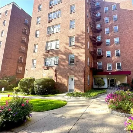 Buy this studio apartment on Palmer House Apartments in 625 Palmer Road, Lawrence Park