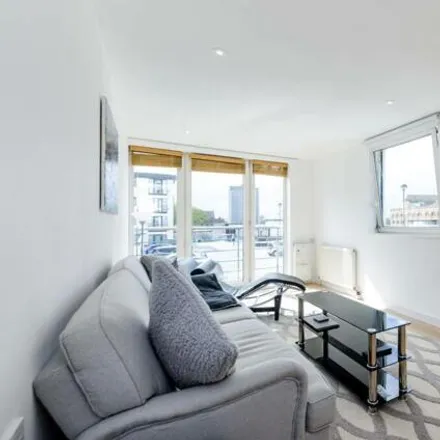 Buy this 2 bed apartment on Tesco in 100A West Cromwell Road, London