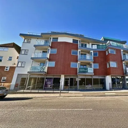 Buy this 1 bed apartment on St. Clement's Drive in Leigh on Sea, SS9 3AS