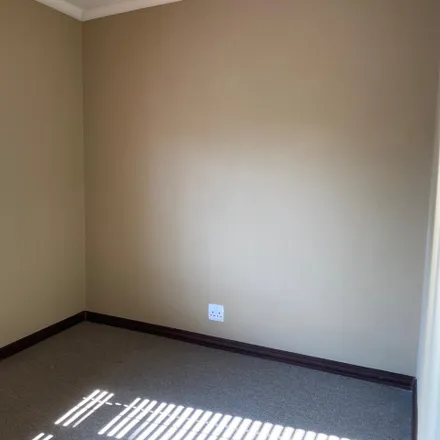 Image 3 - 111 Kloof Rd, Waterval East, Rustenburg, 2999, South Africa - Townhouse for rent