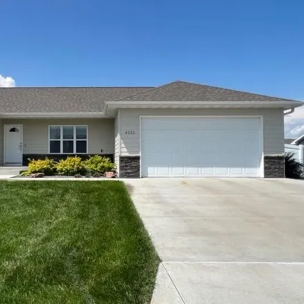 Rent this 3 bed house on 4079 West Parkland Circle in Village Square, North Platte