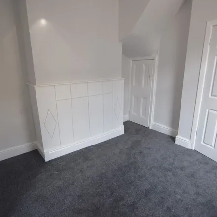 Rent this 3 bed apartment on The Farnborough in Bairstow Street, Blackpool