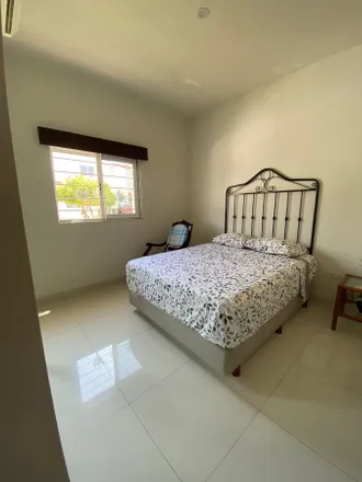 Rent this studio apartment on Avenida Doctor Carlos Canseco in Marina Mazatlán, 82000 Mazatlán
