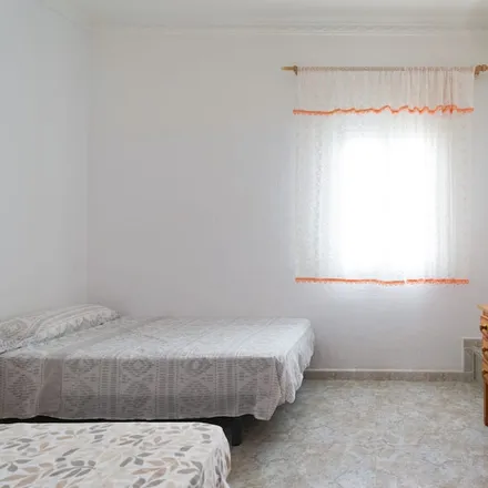 Image 4 - San Bartolome de Tirajana, Calle Fernando Guantanamo, 35108 San Bartolomé de Tirajana, Spain - Apartment for rent