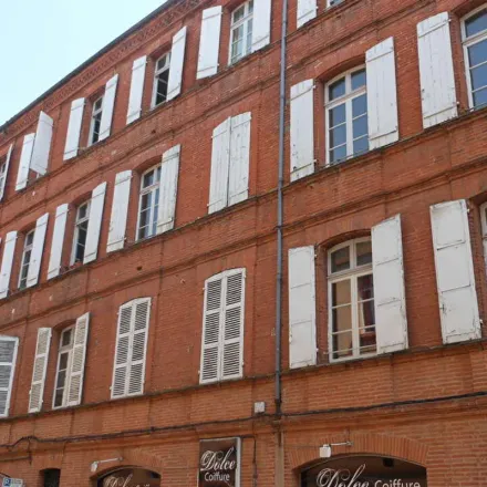 Rent this 2 bed apartment on Rue Fraîche in 82000 Montauban, France