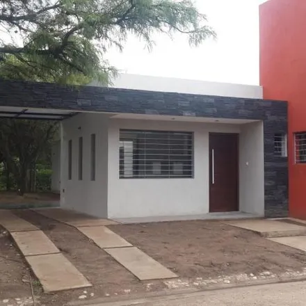 Rent this 2 bed house on Anexo Tala Rugby Club in Los Parlamentos (sin trazado), Villa Warcalde