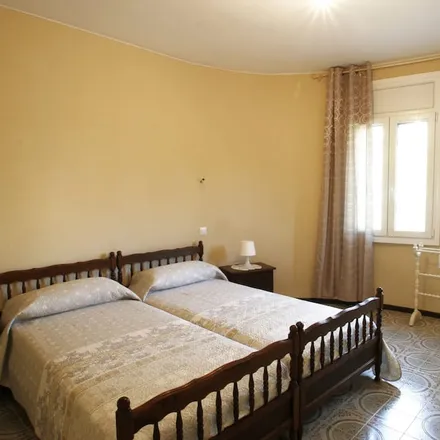 Image 8 - 43300 Mont-roig del Camp, Spain - House for rent
