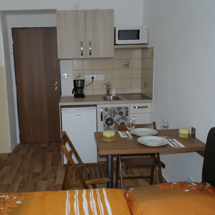 Rent this 1 bed room on Nad Panenskou 592/10 in 169 00 Prague, Czechia
