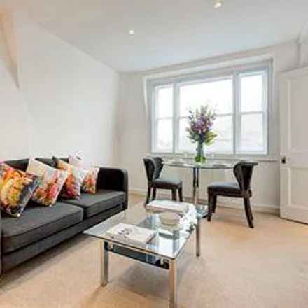 Image 2 - 33 Hill Street, London, W1J 5LX, United Kingdom - Apartment for rent