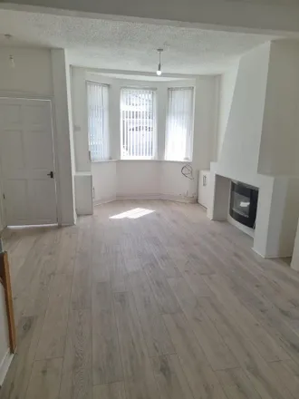 Image 7 - Ivy Leigh, Liverpool, L13 7ER, United Kingdom - House for rent