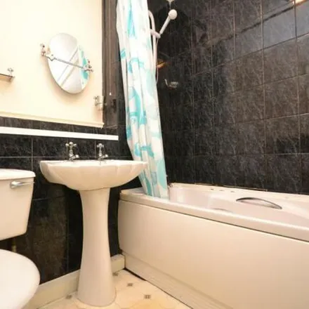 Rent this 2 bed apartment on Scott Hall Road in Leeds, LS17 5PH