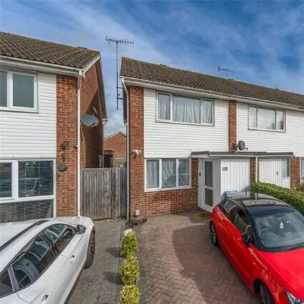 Buy this 2 bed house on Vancouver Road in Worthing, BN13 2TG