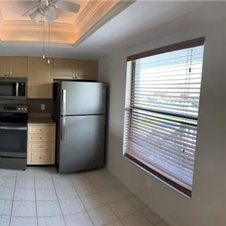 Image 9 - 843 Southwest 47th Terrace, Cape Coral, FL 33914, USA - Condo for rent