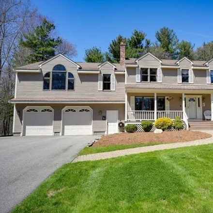 Buy this 6 bed house on 6 Patches Pond Lane in Wilmington, MA 01887