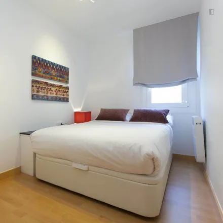 Rent this 3 bed apartment on Carrer de la Diputació in 162, 08011 Barcelona