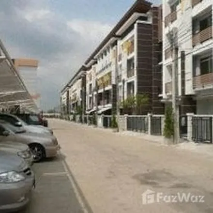 Rent this 2 bed townhouse on unnamed road in Prawet District, 10250