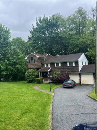 Buy this 5 bed house on 8 Francine Court in City of White Plains, NY 10607